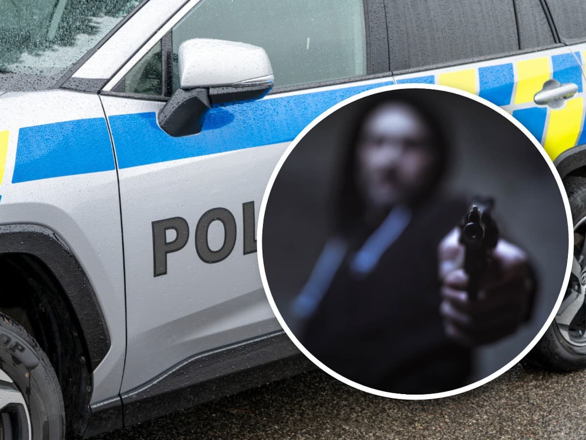 Agresívny muž v Ostrovanoch ohrozoval rodinu smrťou a požiarom