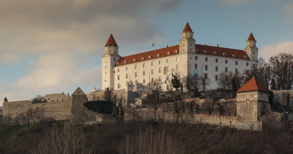 Únik plynu v Bratislave: Neznámy muž poškodil potrubie