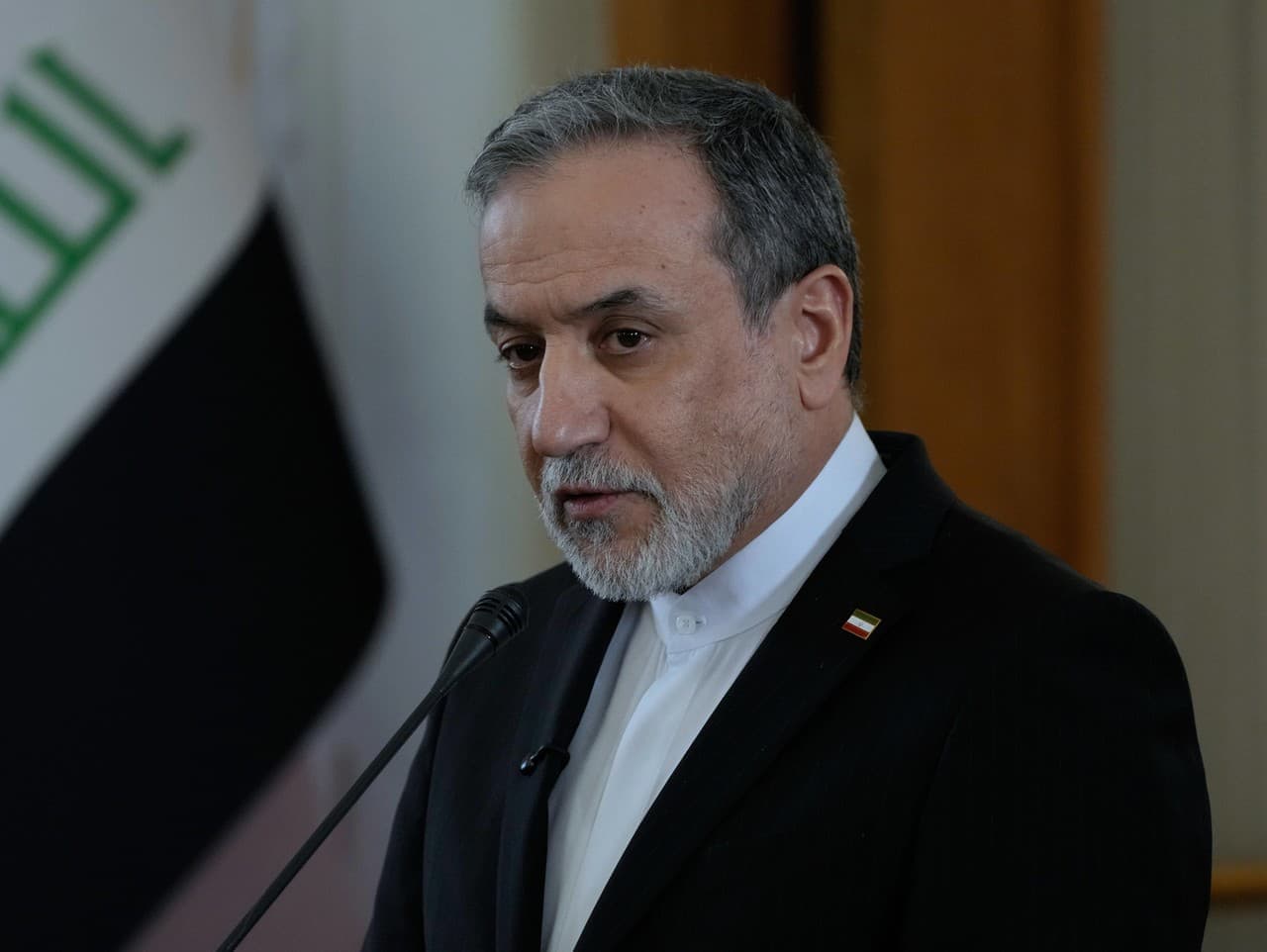 Iránsky minister kritizuje Zelenského: Klaun a vyciciavač spojencov