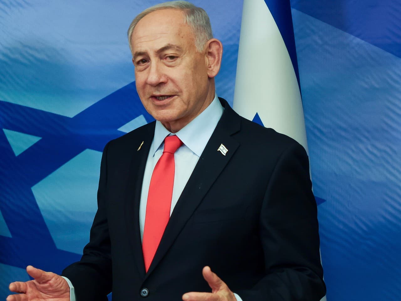 Izrael pokračuje v útokoch proti Hamasu a Hizballáhu