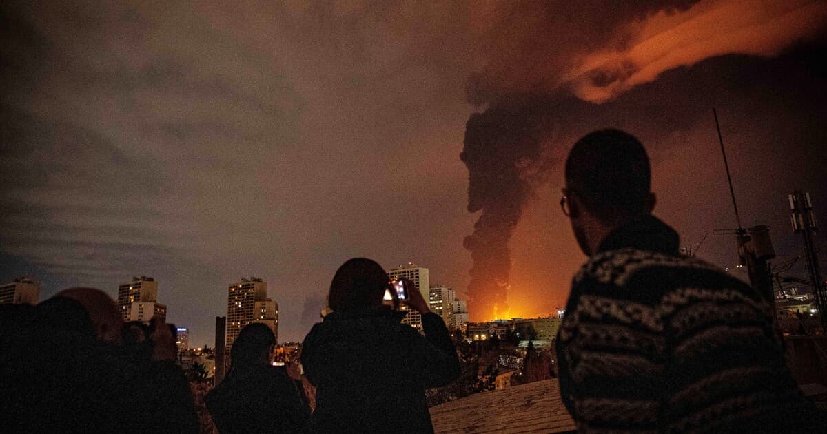 Irán čelí ekologickej katastrofe: Toxický dážď ohrozuje zdravie obyvateľov