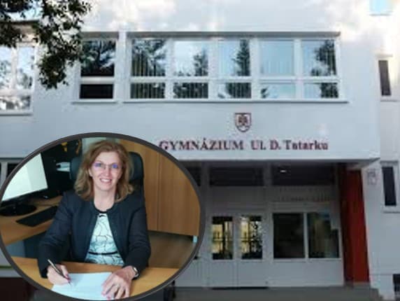 Kauza nápisov pred školou v Poprade: Riaditeľka sa bráni kritike