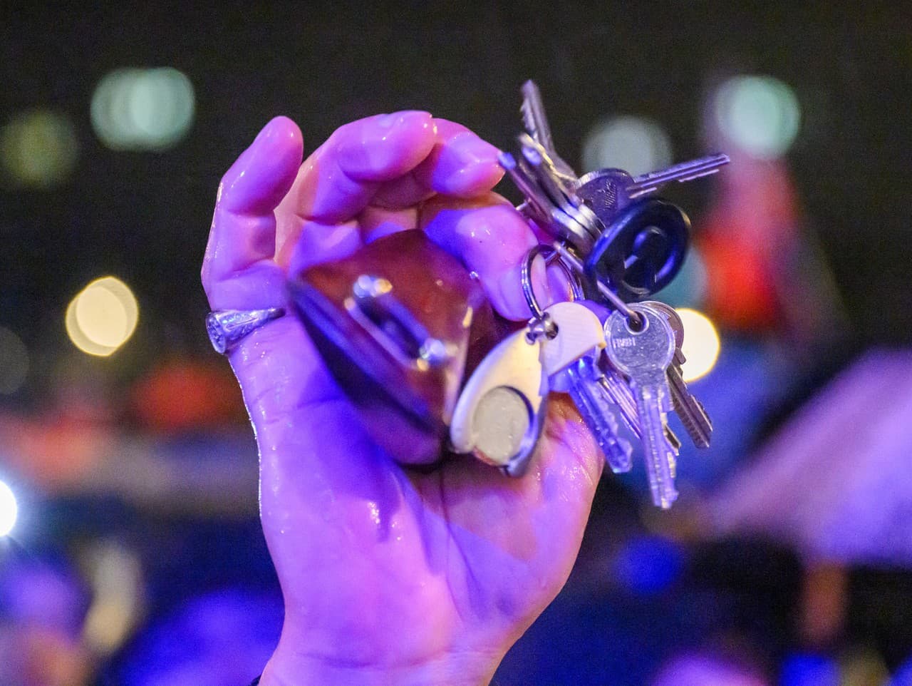 Protesty v Bratislave: Opozícia volá po zmene vlády