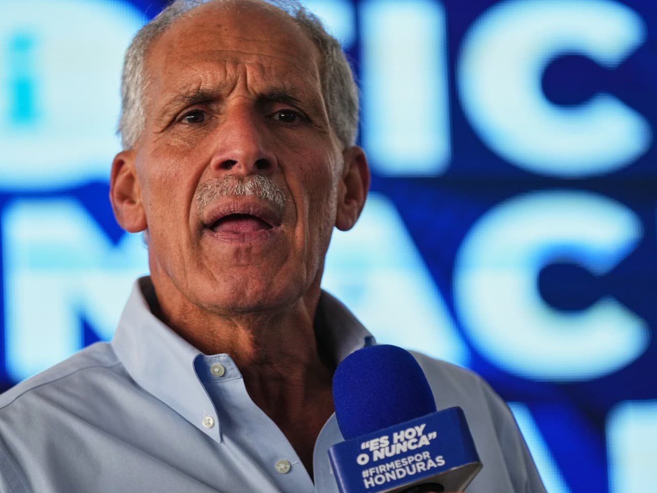 Honduraské voľby: Víťazom sa stal Nasry Asfura s podporou Trumpa