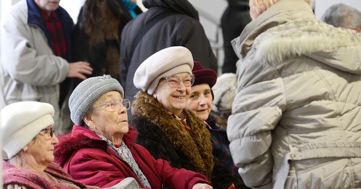 Dôchodkový vek pre vybrané profesie sa môže znížiť na 55 rokov