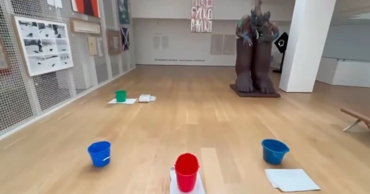 Zatekanie v SNG: Kto je zodpovedný za problémy s budovou?