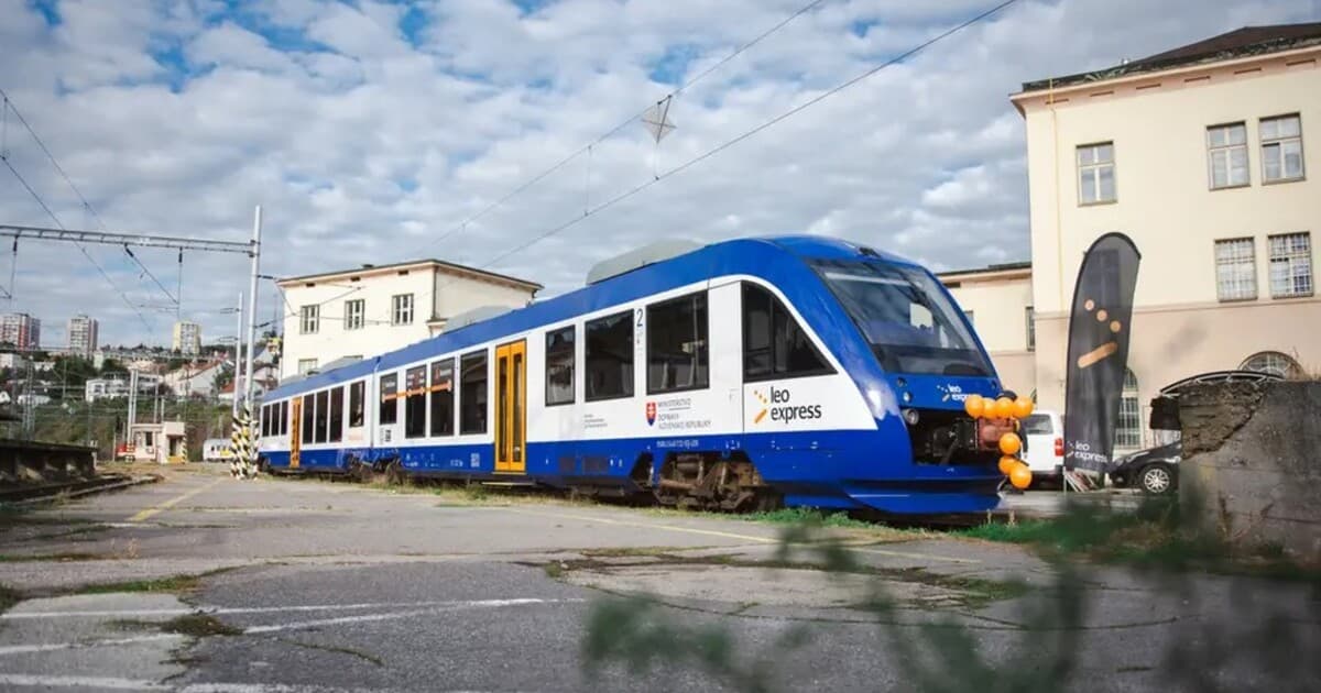 Agresívny cestujúci napadol personál vo vlaku pri Dunajskej Strede