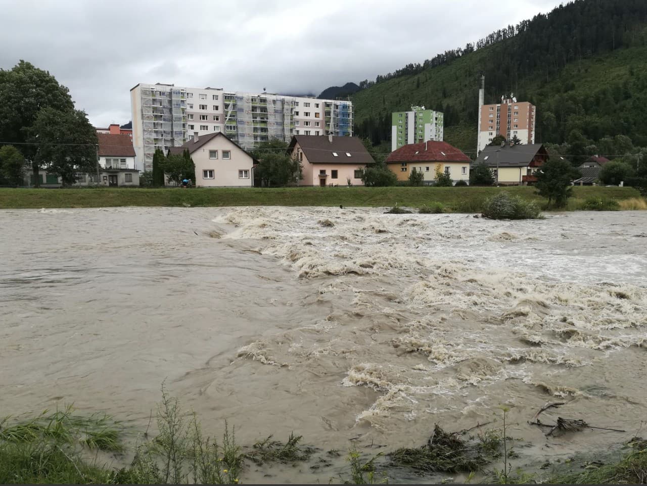 Meteorológovia varujú: Tretí stupeň výstrahy pred povodňou