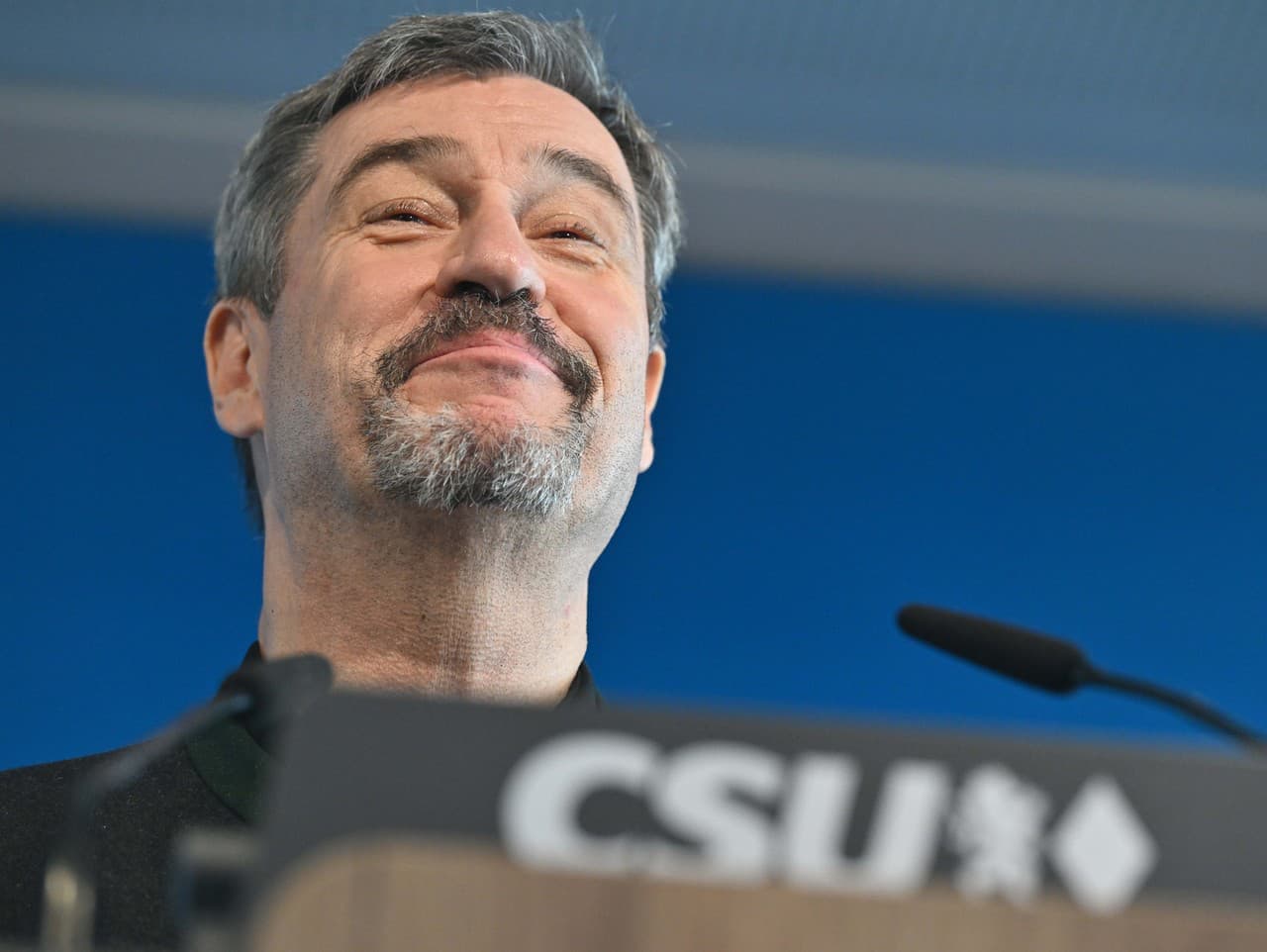 Bavorský premiér vyzýva na radikálnu zmenu energetickej politiky