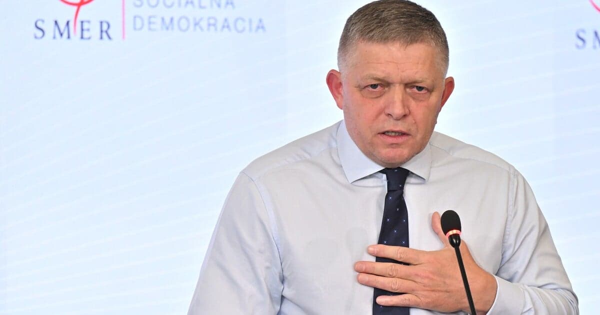 Fico navrhuje päťročné prázdniny od emisných povoleniek