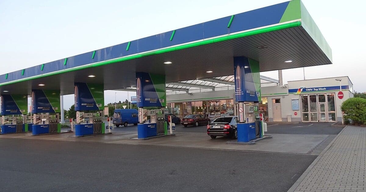 Ministerstvo zdravotníctva plánuje predaj liekov na benzínových pumpách