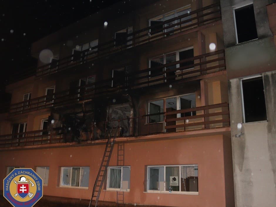 Požiar hotela v Pezinku spôsobil škodu 300-tisíc eur