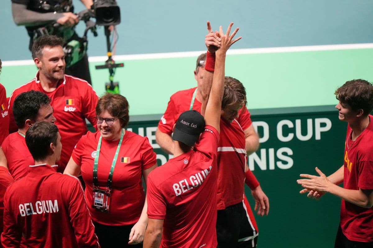Belgickí tenisti v semifinále Davis Cupu po výhre nad Francúzskom