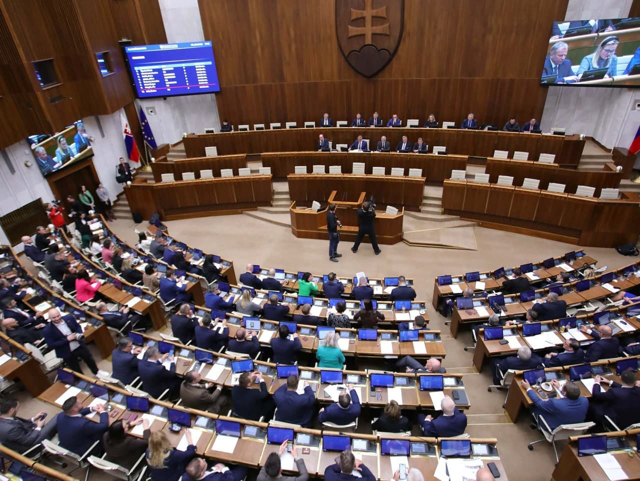 Na Slovensku vzniká nová politická strana S.O.Ľ