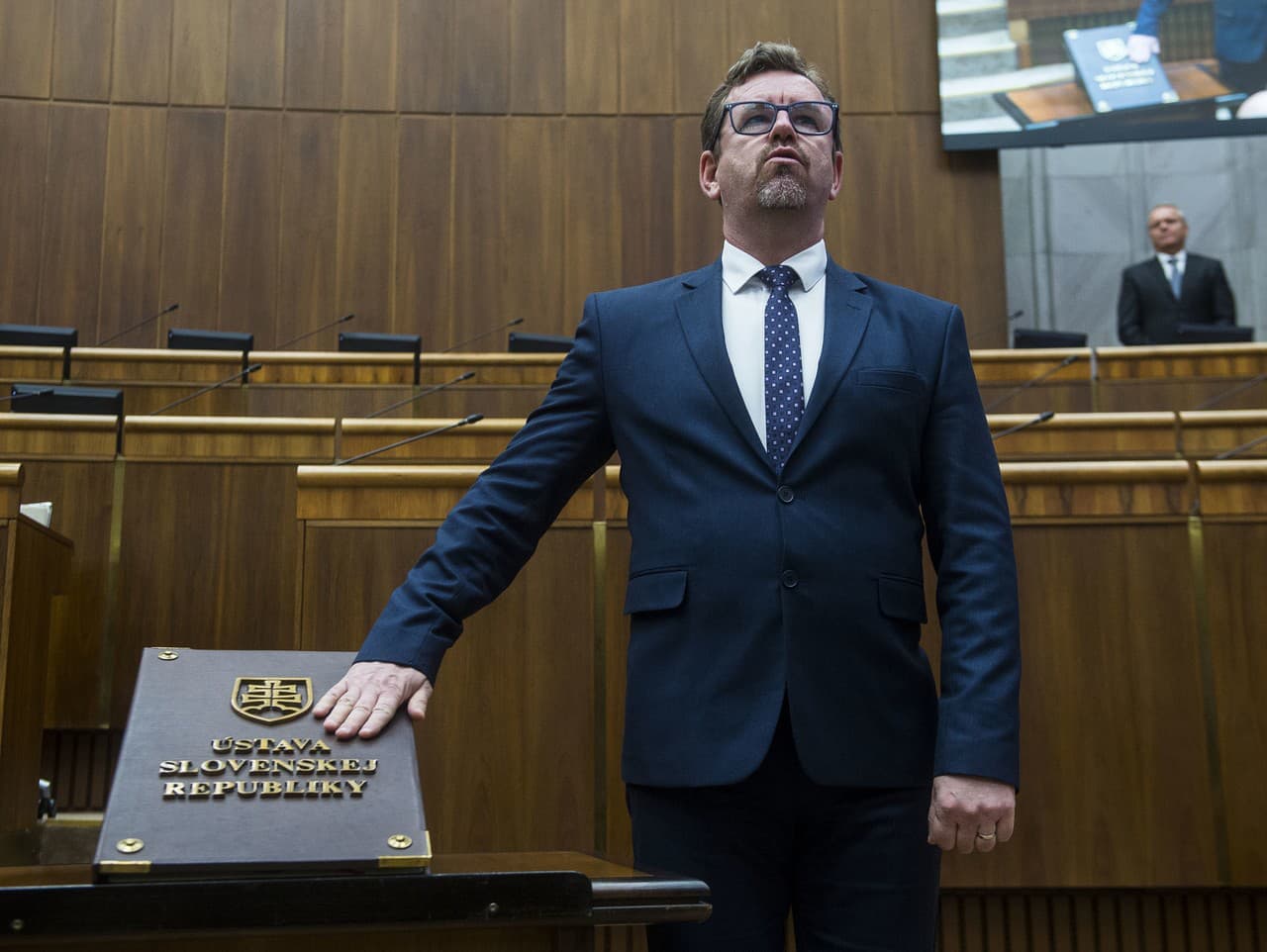 Poslanec KDH Martin Šmilňák končí v parlamente po nehode s alkoholom
