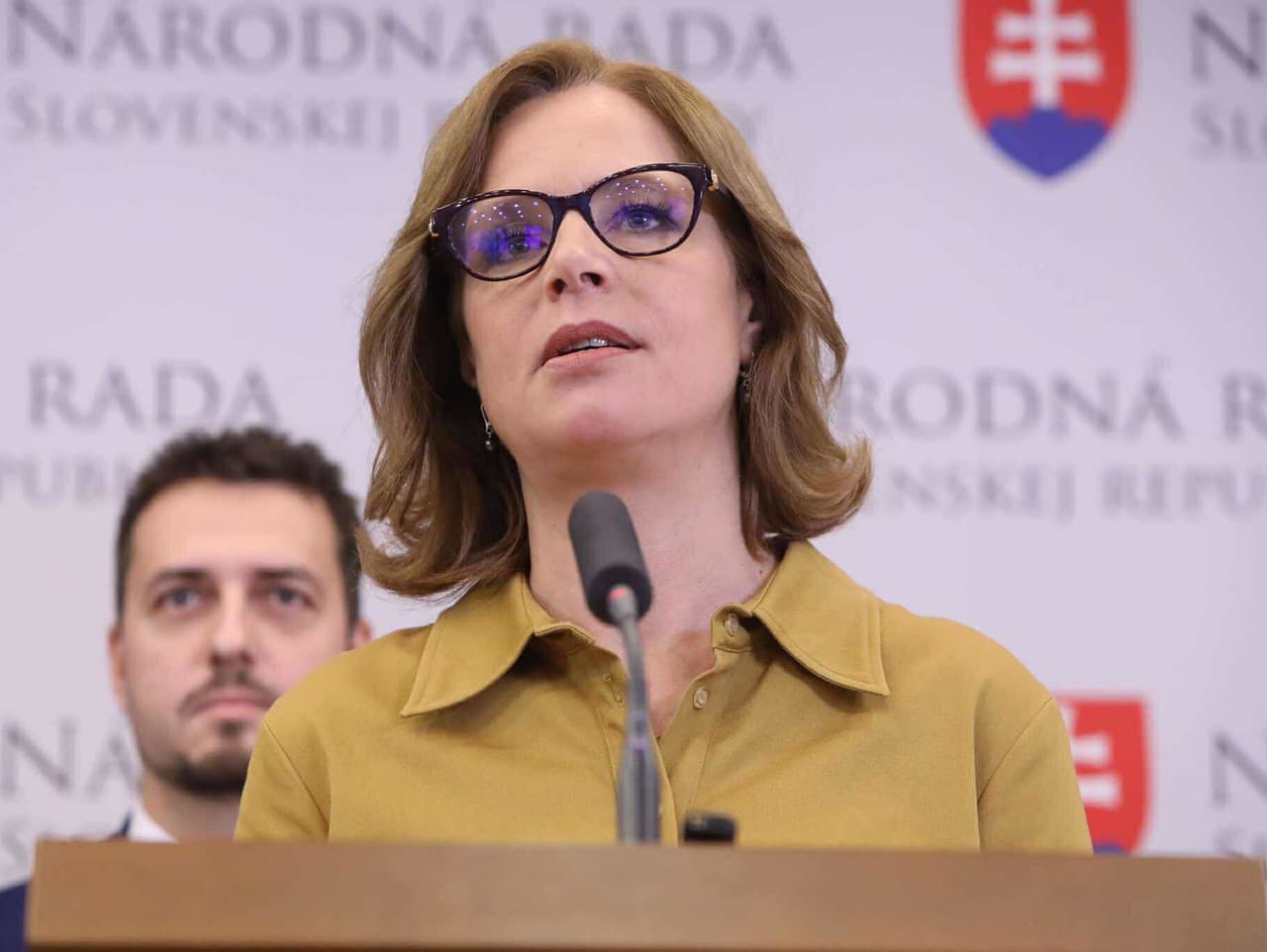 Remišová žiada zrušenie Kmecových výziev a nápravu situácie