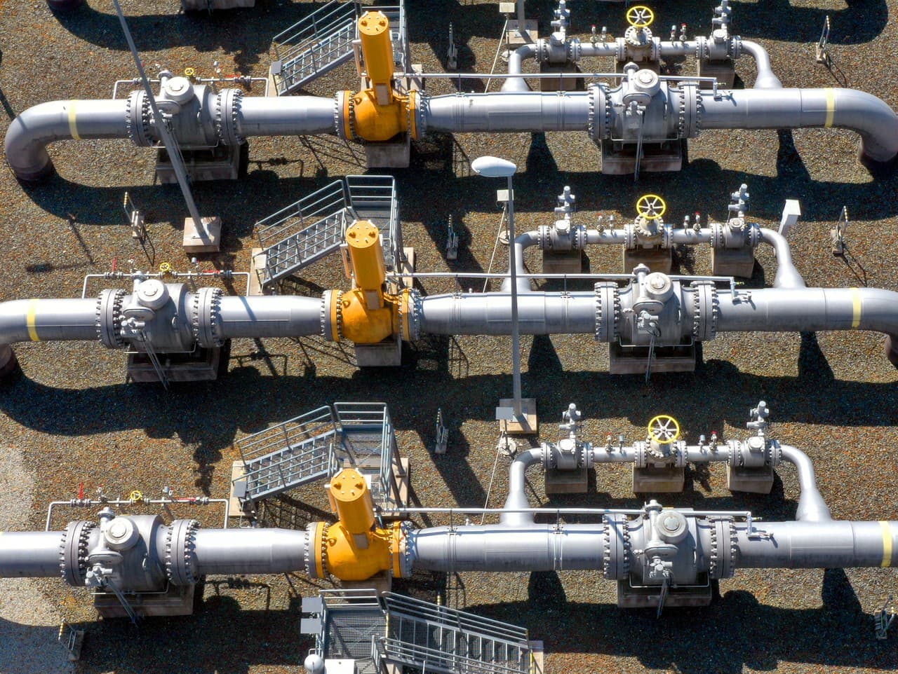 Británia sprísni obmedzenia vývozu ruského plynu v roku 2026