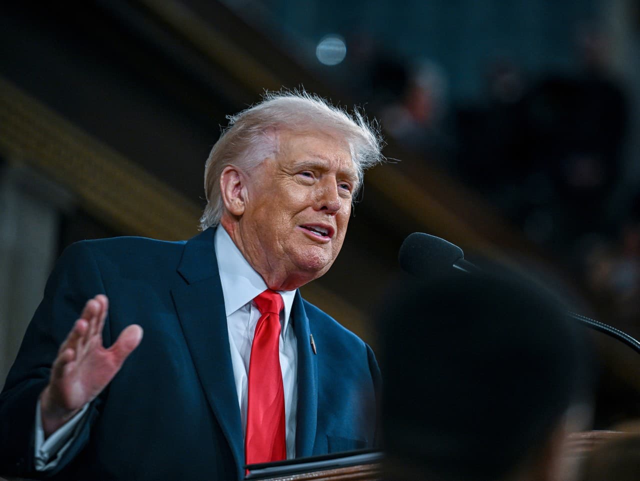 Trump kritizuje Irán za rokovania o jadrovom programe