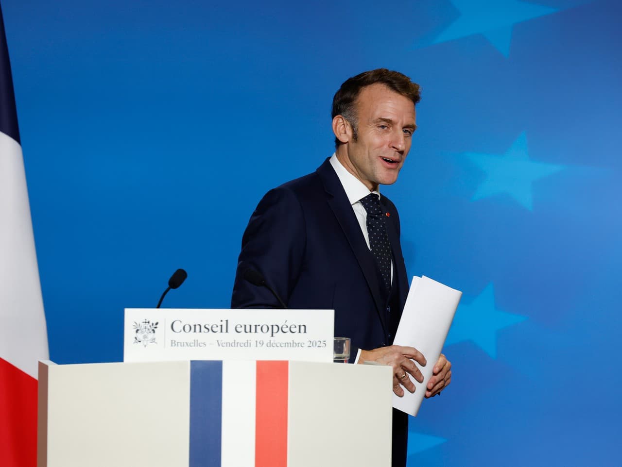Macron rokoval s farmármi o dohodách a chorobách hovädzieho dobytka