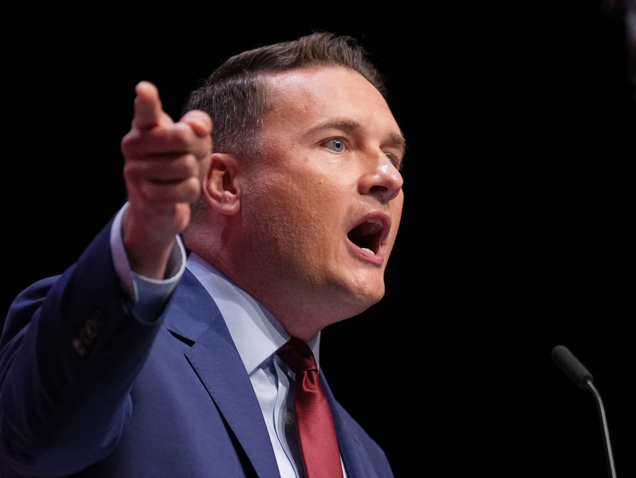 Minister Streeting odmieta špekulácie o nahradení Starmera