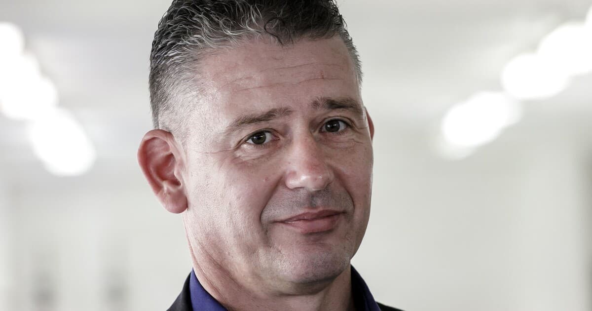 Vyšetrovanie nákupu policajných áut: Mikulcovo ministerstvo pod drobnohľadom