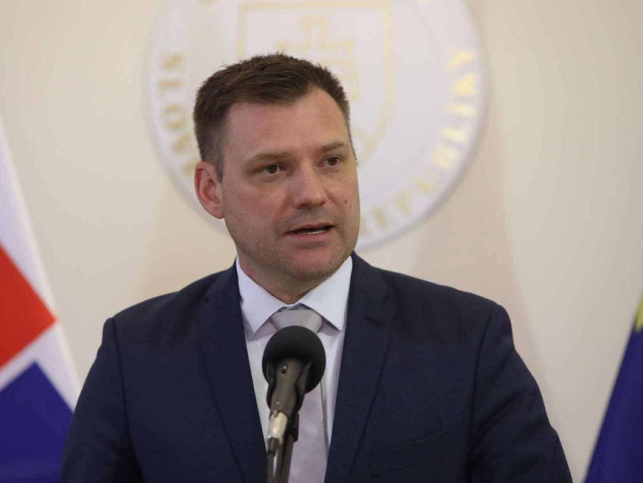 Minister Taraba plánuje uzavrieť skládku nebezpečného odpadu v Myslave