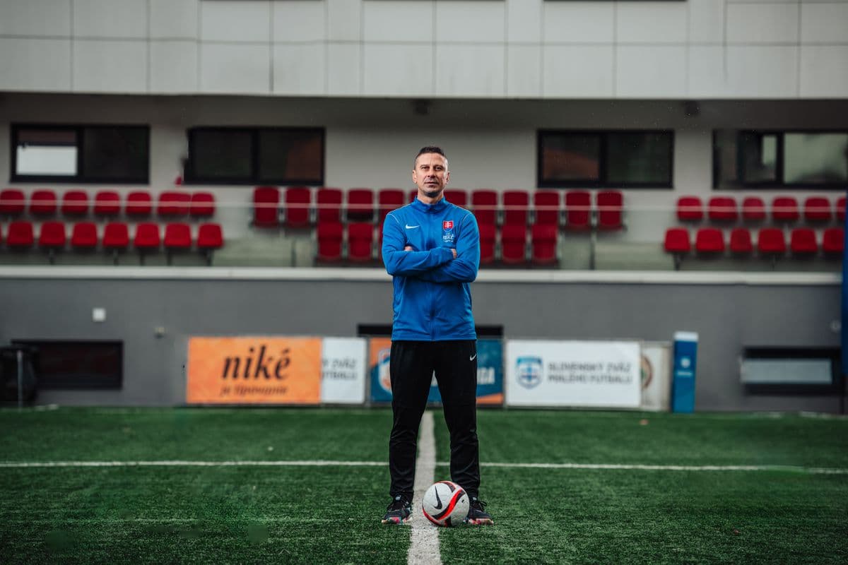 Novým trénerom slovenskej reprezentácie v malom futbale je Marius Mitu