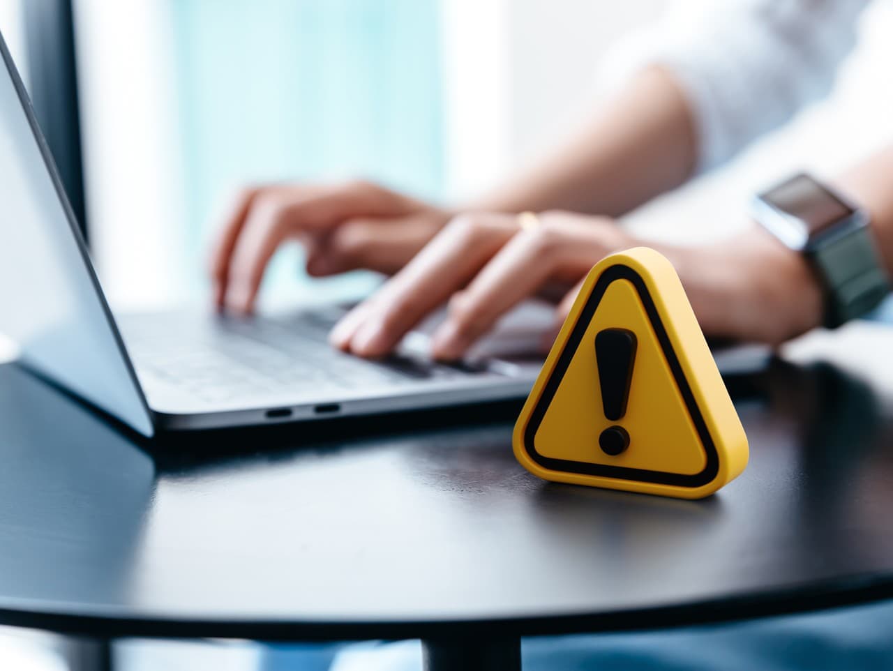 Vianočný výpadok bankových prevodov zasahuje Slovensko