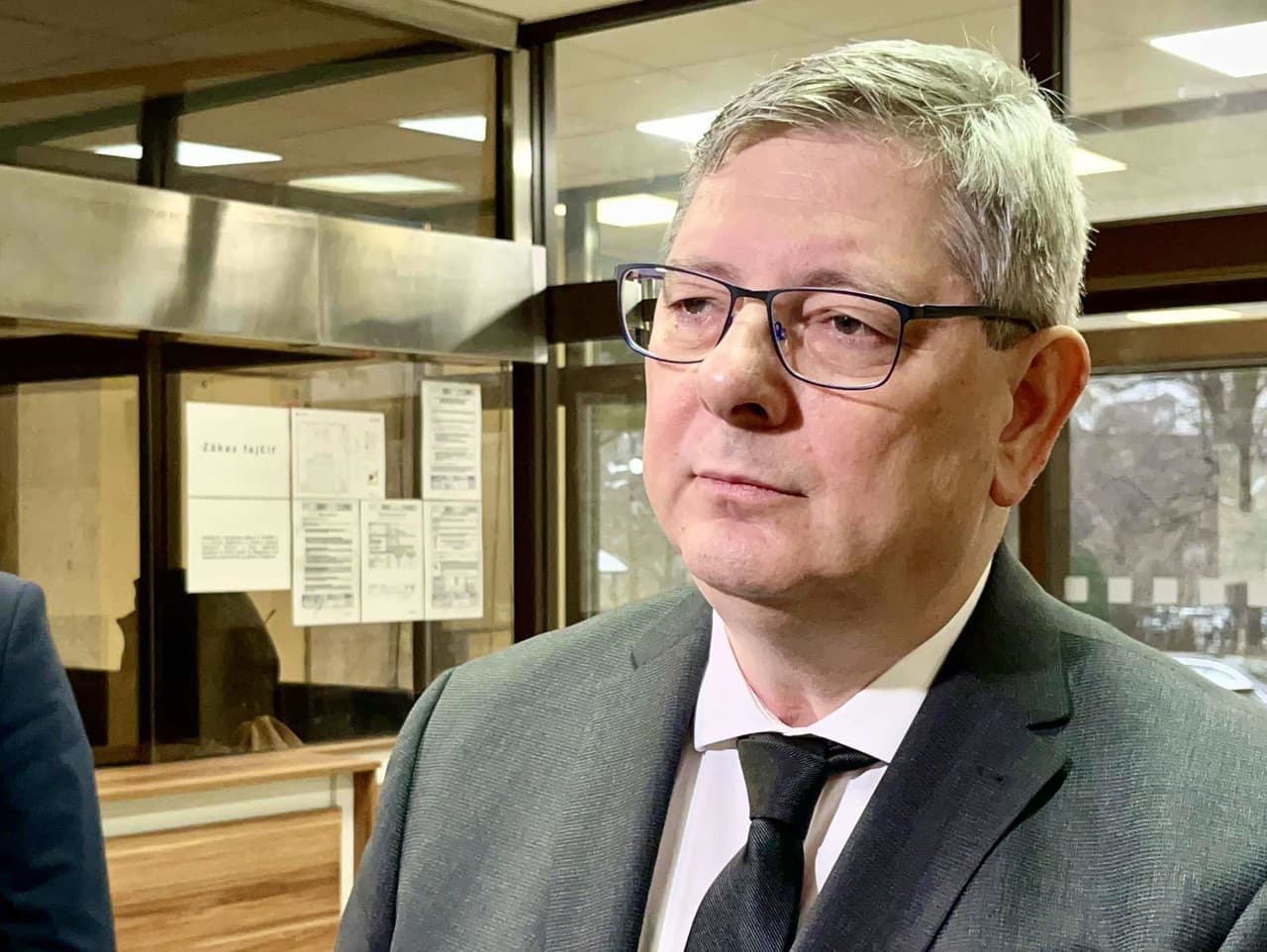 Minister Susko podpísal kolektívnu zmluvu s odborármi na rok 2026