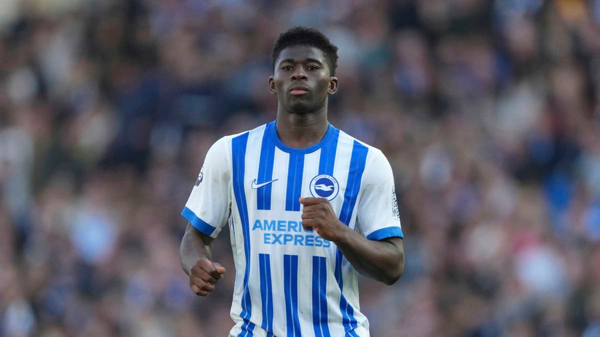 Manchester United sa zameriava na posily do stredu poľa