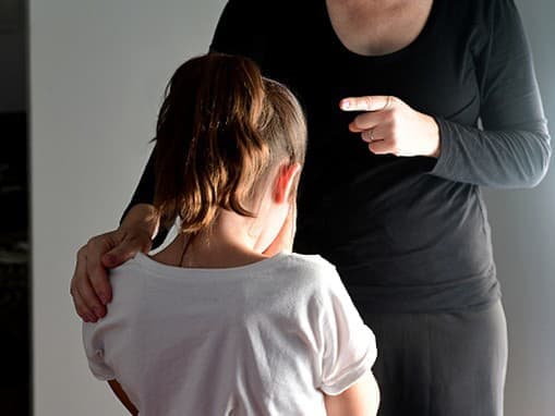 Tragédia v indickej škole: 12-ročná žiačka zomrela po krutom treste