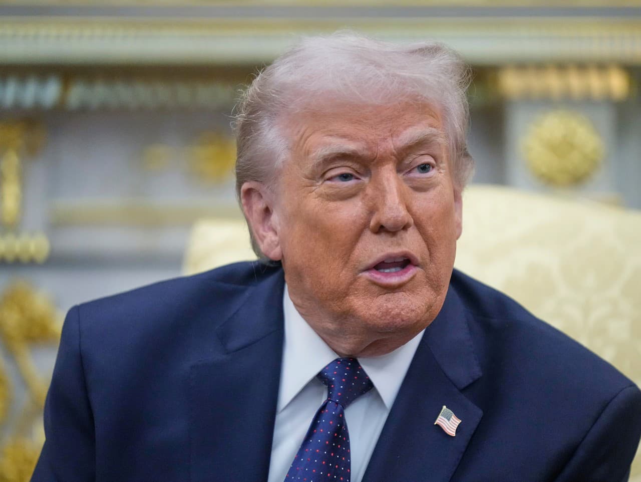 Nové obvinenia voči Trumpovi: Zverejnené spisy z kauzy Epstein