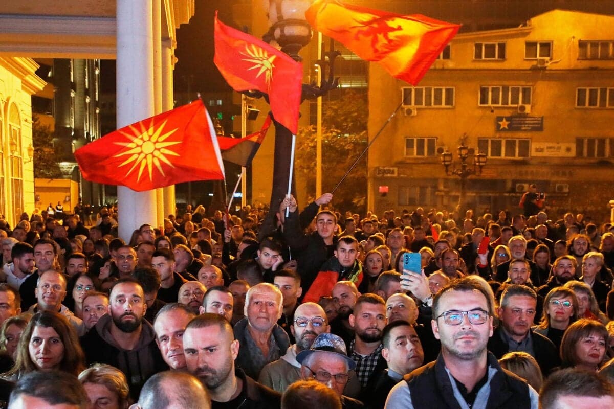 VMRO-DPMNE potvrdila dominanciu v Severnom Macedónsku