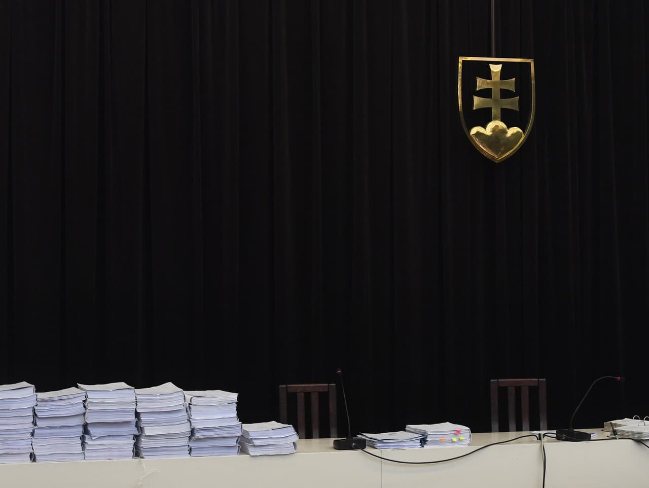 Krajský súd zrušil oslobodzujúci rozsudok v kauze šikany Rómov