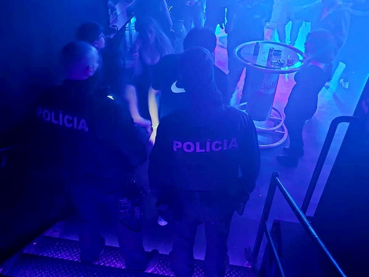 Polícia v Žiline odhalila mladistvých pod vplyvom alkoholu