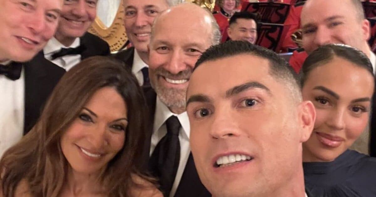 Ronaldo a Trump: Slávnostná večera s ikonickou selfie