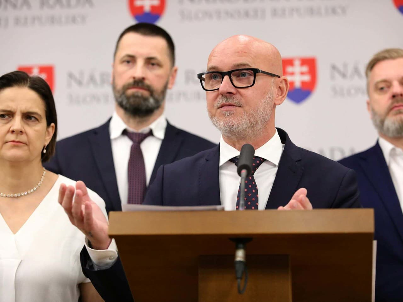 SaS žiada o mimoriadnu schôdzu k korupcii a organizovanému zločinu