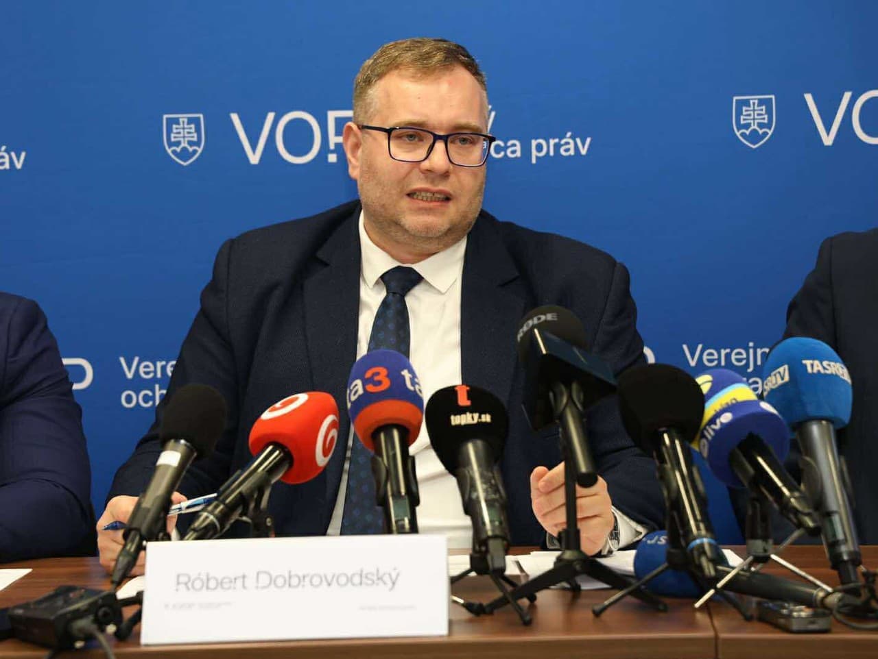 Ombudsman upozorňuje na protiústavné volebné obvody na Slovensku