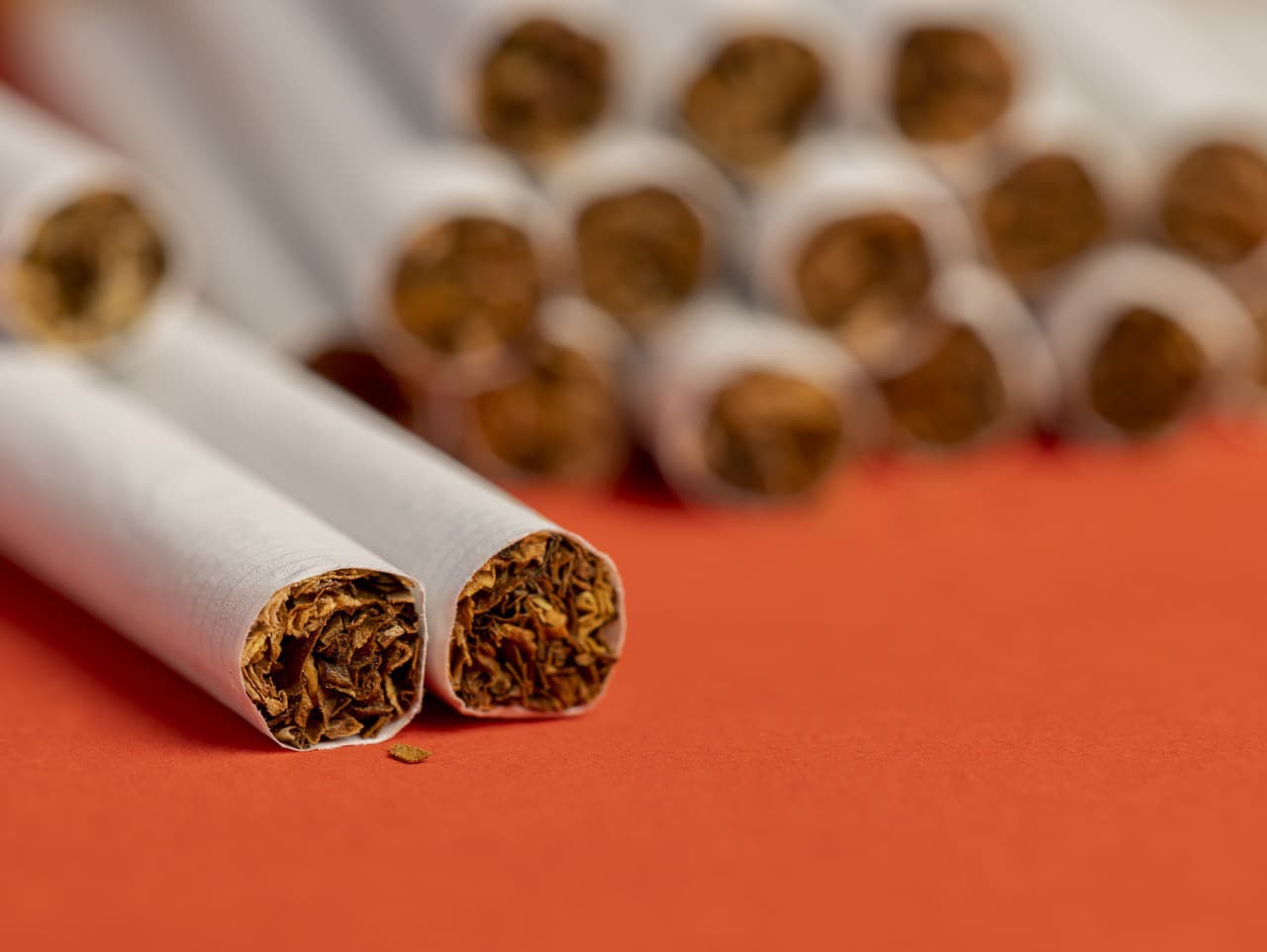 V Snine zadržali muža s 3-tisíc kusmi cigariet bez známok