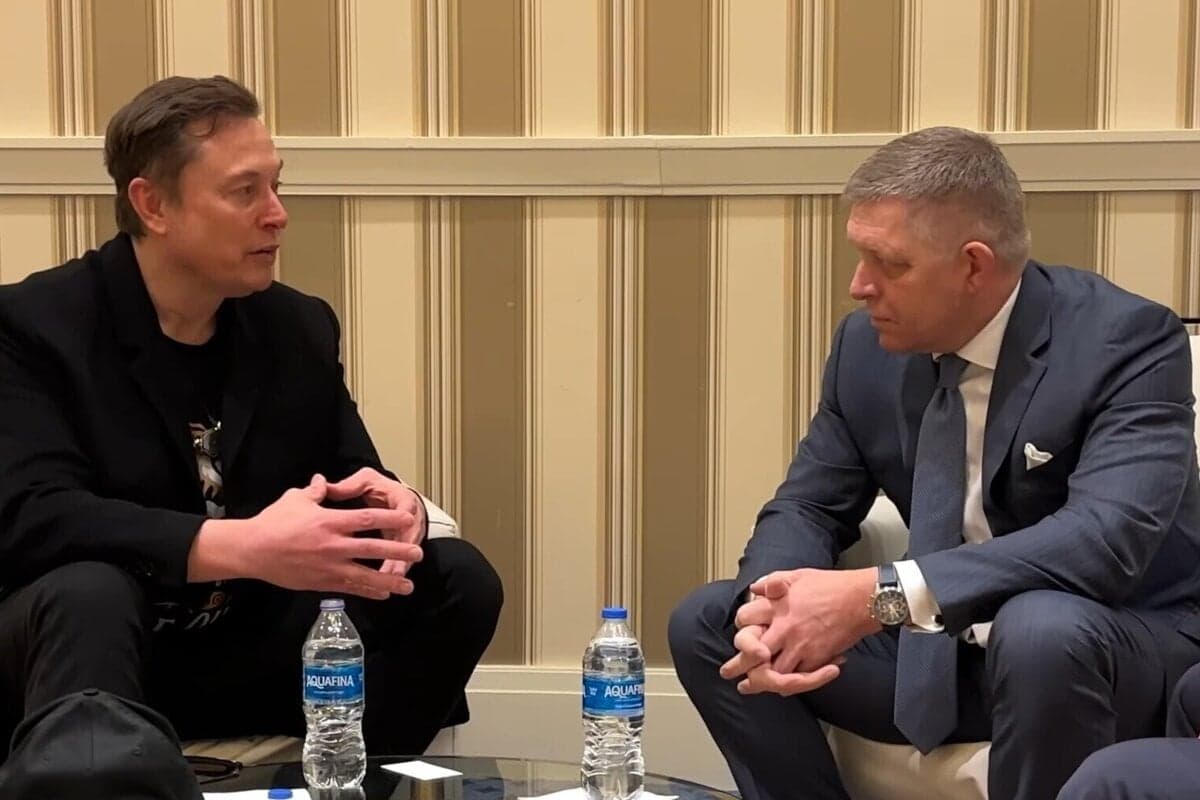 Fico na zozname predátorov slobody tlače: Novinári v ohrození