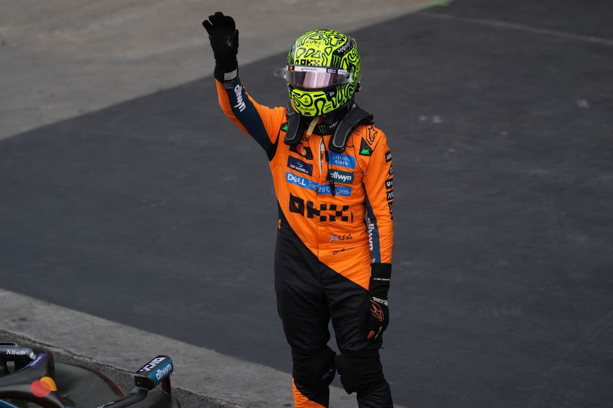 Lando Norris triumfuje v kvalifikácii na VC Brazílie