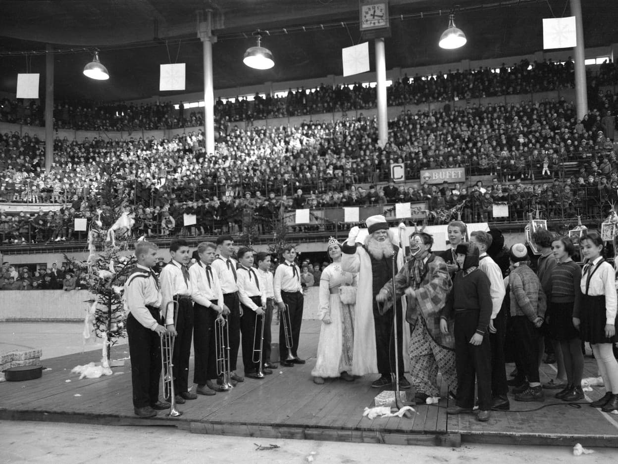 Vianoce v retro štýle: Unikátne fotografie z minulosti
