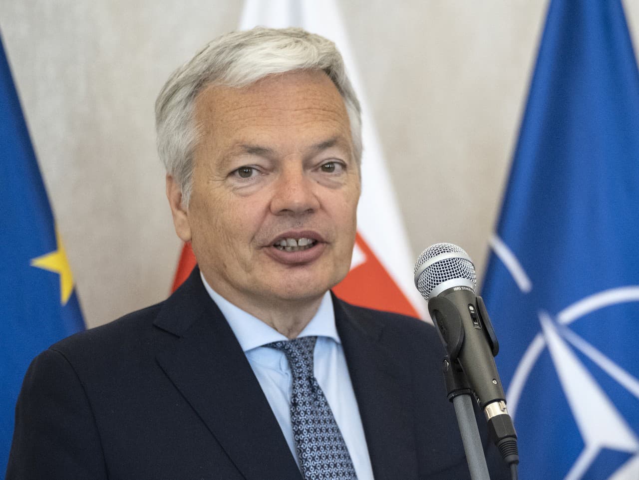 Brusel v šoku: Bývalý eurokomisár obvinený z prania špinavých peňazí