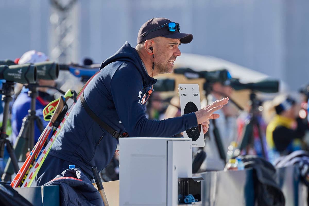 Nórski biatlonisti pod paľbou kritiky pred novou sezónou