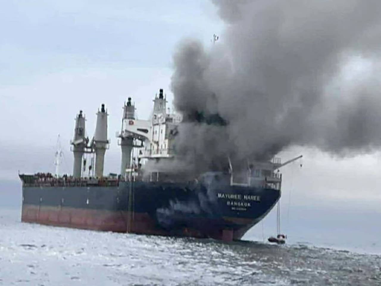 Irán varuje: Cena ropy môže dosiahnuť 200 dolárov za barel