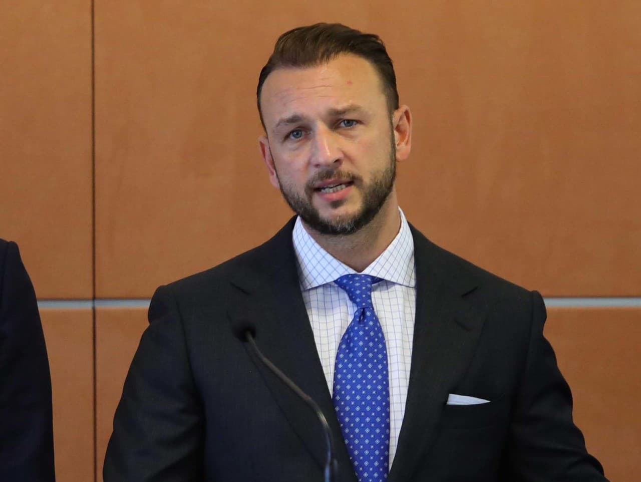 Voľba poštou zo zahraničia: Koalícia rozdelená, zmeny sú otázne