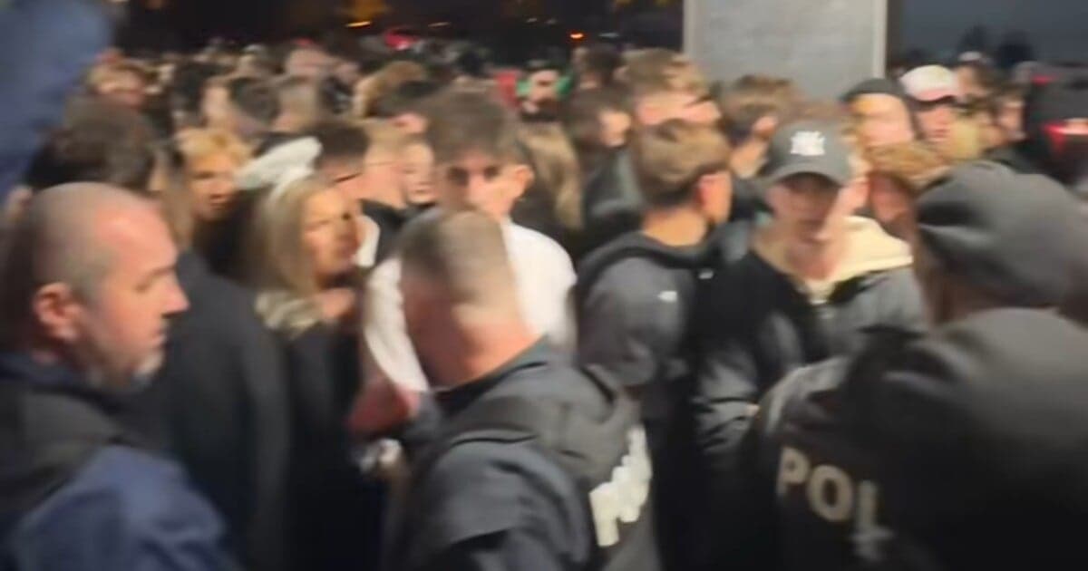 Polícia uzavrela klub Yama v Košiciach: 1000 podnapitých pred podnikom