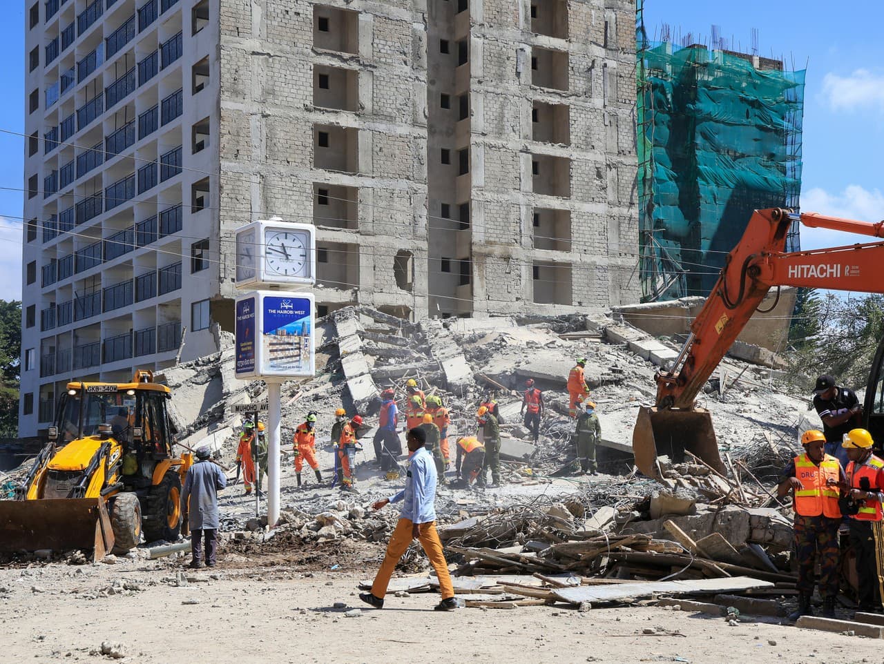 Zrútenie budovy v Nairobi: Pod troskami zostali uväznení ľudia