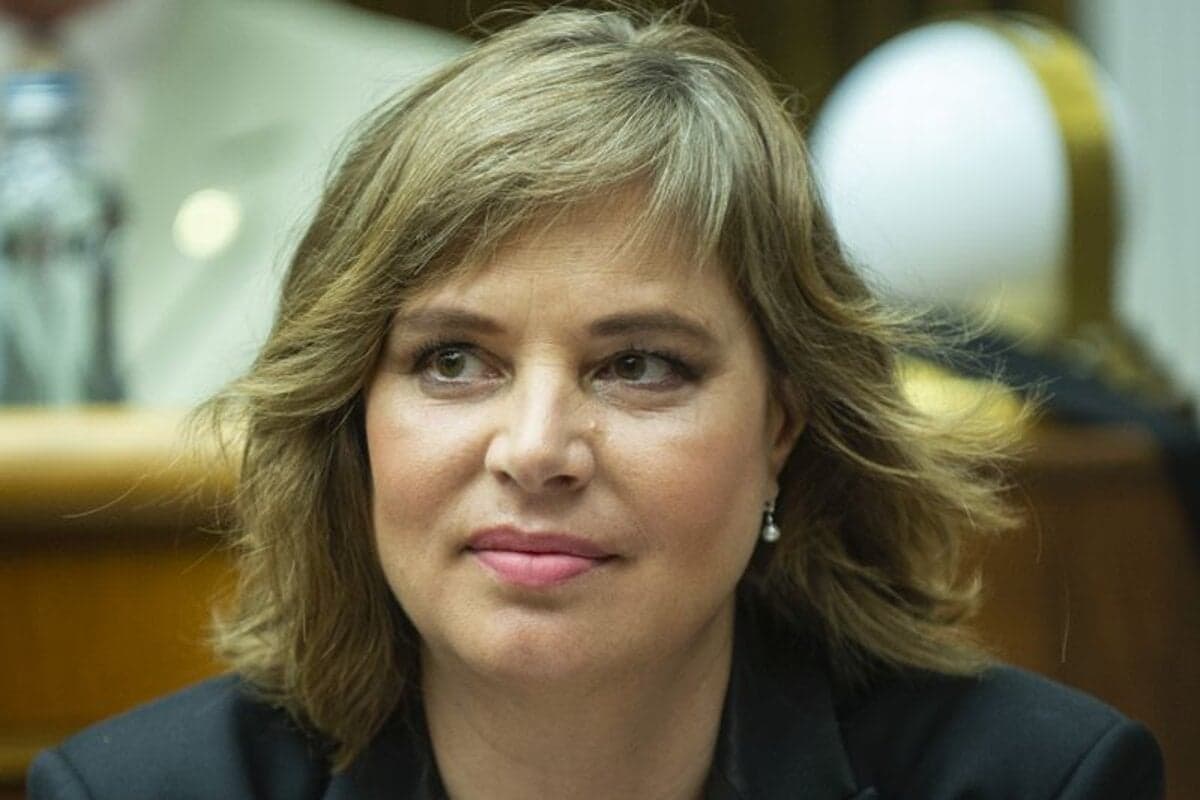 Poslanci Slovensko - Za ľudí navrhujú obmedzenie vládnych benefitov