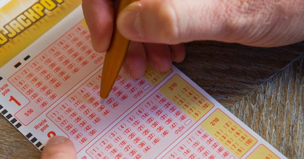 Neznámy výherca 400-tisíc eur stále neprevzal svoj šek